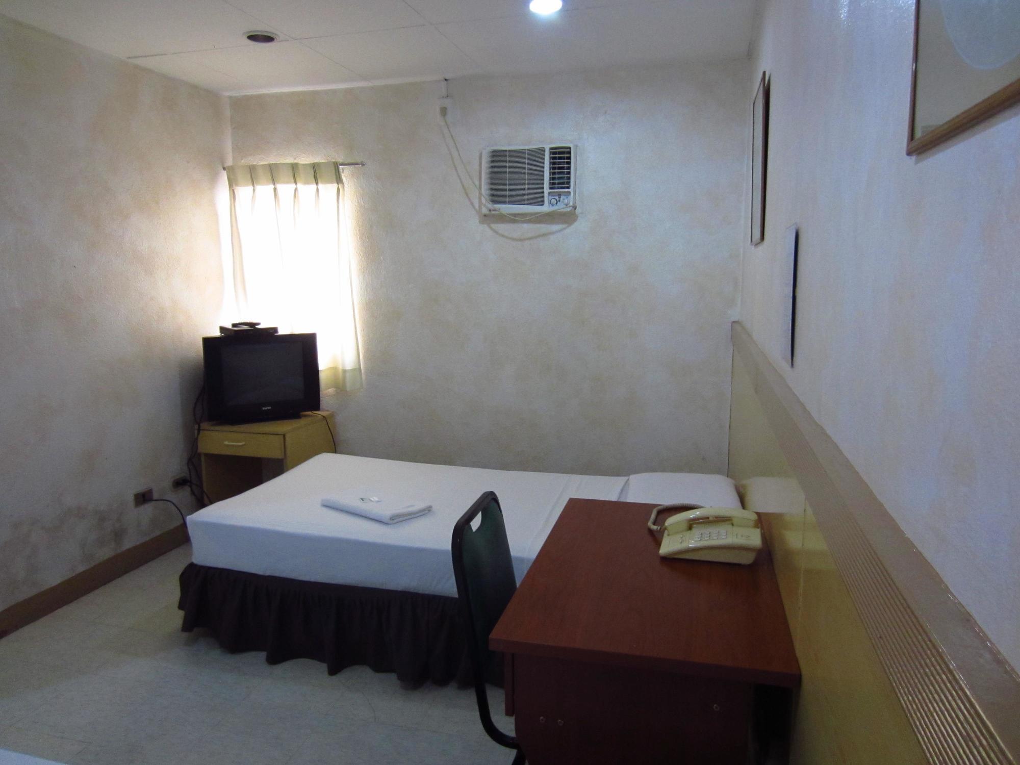 Mactan Pension House Île de Mactan Extérieur photo